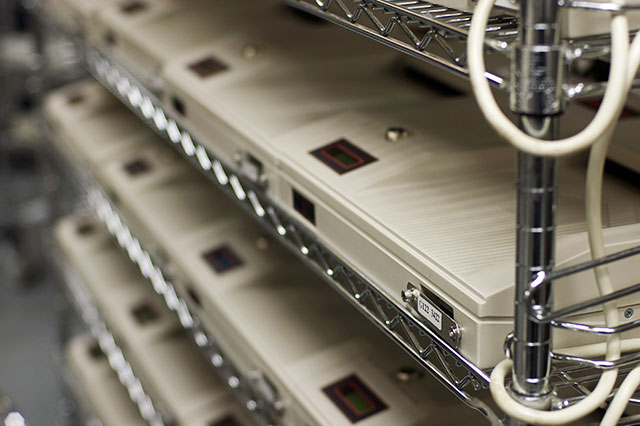 Jefferson County uses voting machines that scan paper ballots.